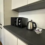 Nolo62, A Nifty Flat In