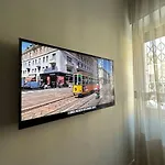 Nolo62, A Nifty Flat In *